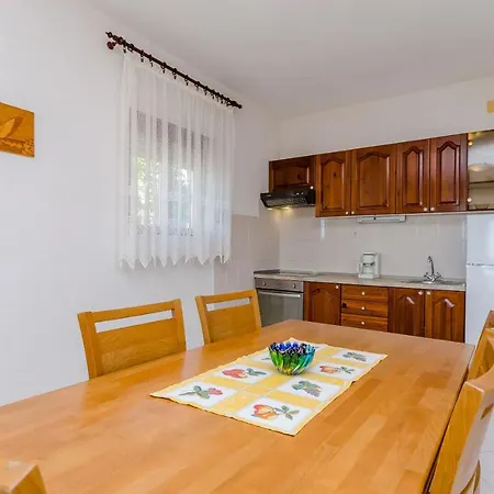 Jurko Apartment Trogir